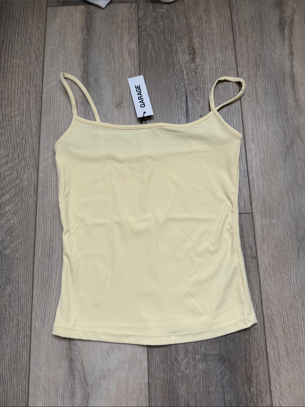 Garage sleek scoop cami - anise flower